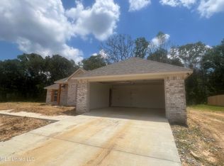 251 Hemingway Cir, Canton, MS 39046