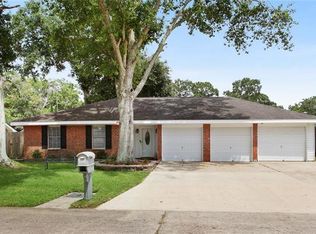 211 Santa Cruz Ct, Luling, LA 70070