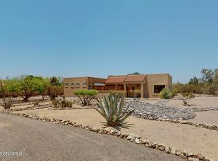 4251 Superstition Dr, Las Cruces, NM 88011