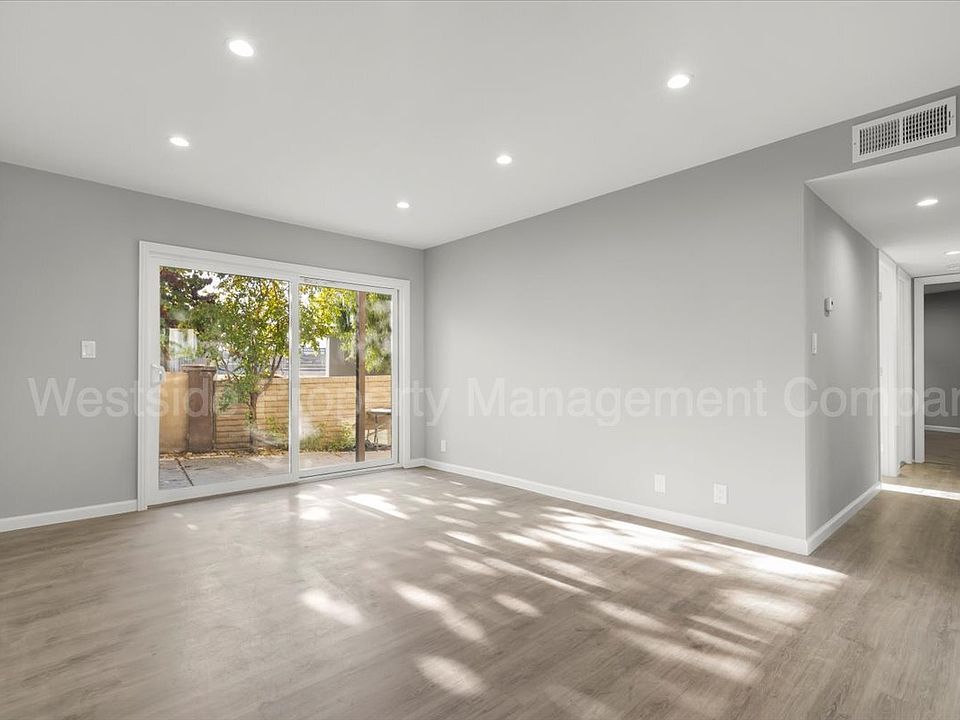 1st image of 3340 Cabrillo Ave #2