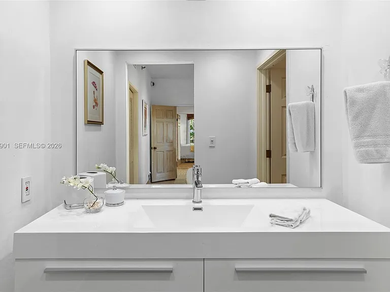 2211 Fisher Island Dr #3101 — Photo 38