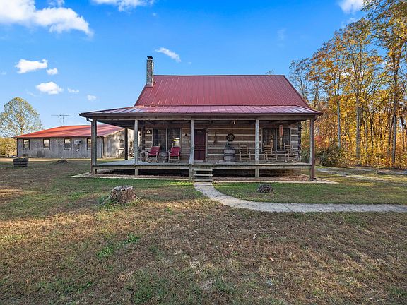 2nd image of 211 Westwind Way