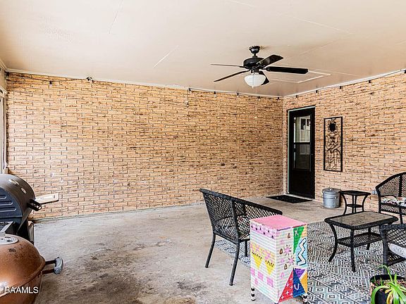 5th image of 1055 Eddie Ray Rd