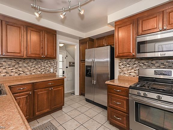 2nd image of 3560 W 210th St