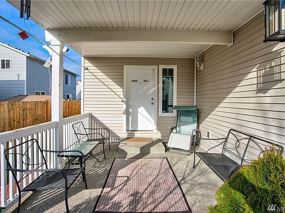 3rd image of 17906 19th Avenue Ct E