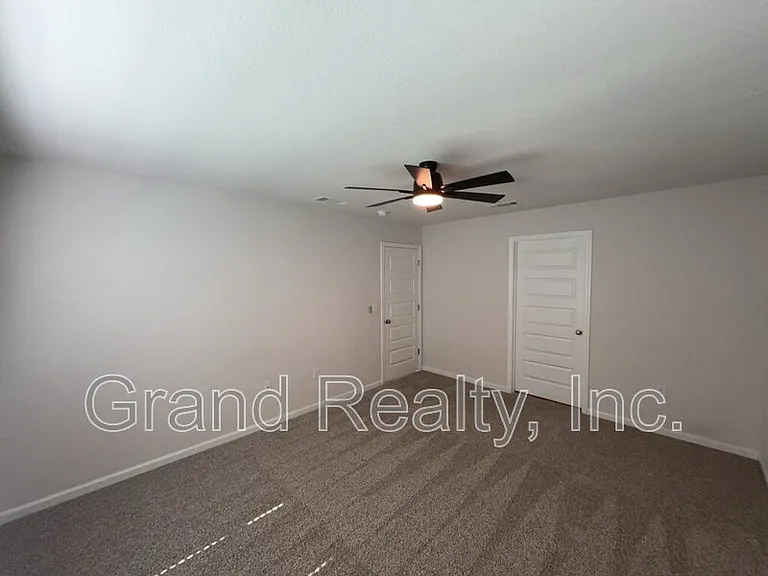 4423 Winged Elm Ct — Photo 15
