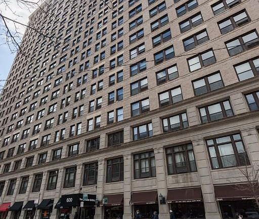 5th image of 600 S Dearborn St #717