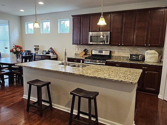 3rd image of 326 Bozeman Ct #202