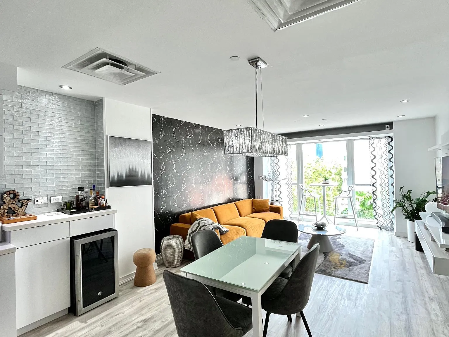 1511 Ponce De Leon Ave — Photo 3