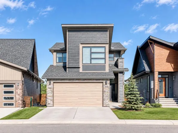 247 NE Precedence Hl, Cochrane, AB T4C 2J2