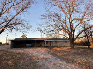 36 Applegate Rd, Wilson, OK 73463