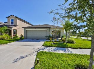 15712 Greenleaf Bay St, Sun City Center, FL 33573