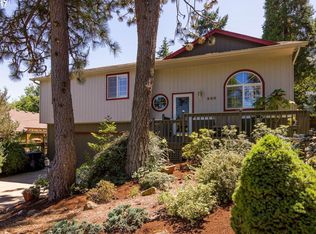 980 E 43rd Ave, Eugene, OR 97405