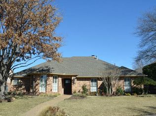 2403 Vista Glen Ln, Carrollton, TX 75007