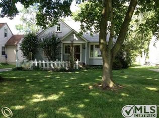 15031 Harrison St, Livonia, MI 48154