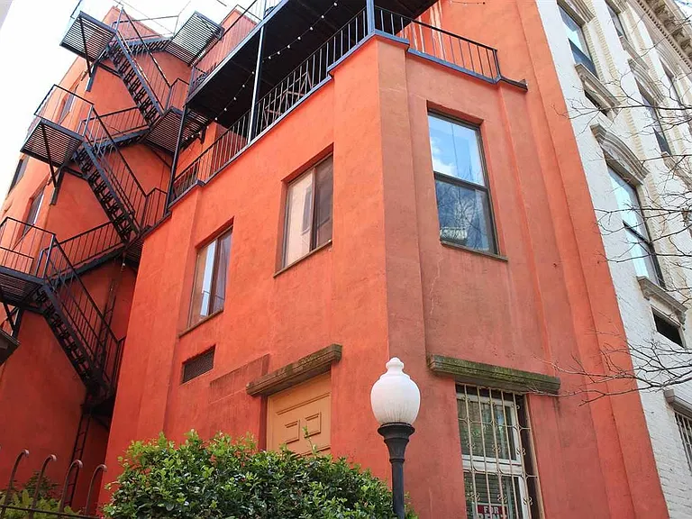 41 1st St #2G — Photo 7
