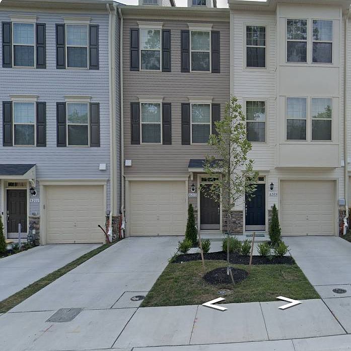 1st image of 8203 Hollow Ct