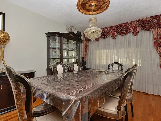 Sold by Keller Williams Realty Landmark | media 6
