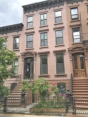 Rented by Gazal International Brokerage Group | media 10