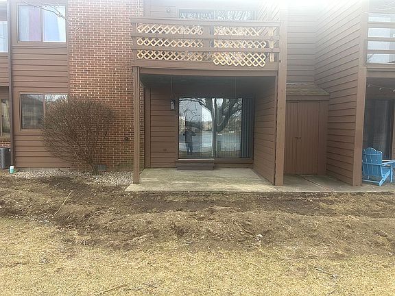 2nd image of 2150 Sunview Dr