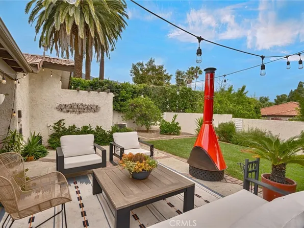 2414 Vista Dr, Upland, CA 91784