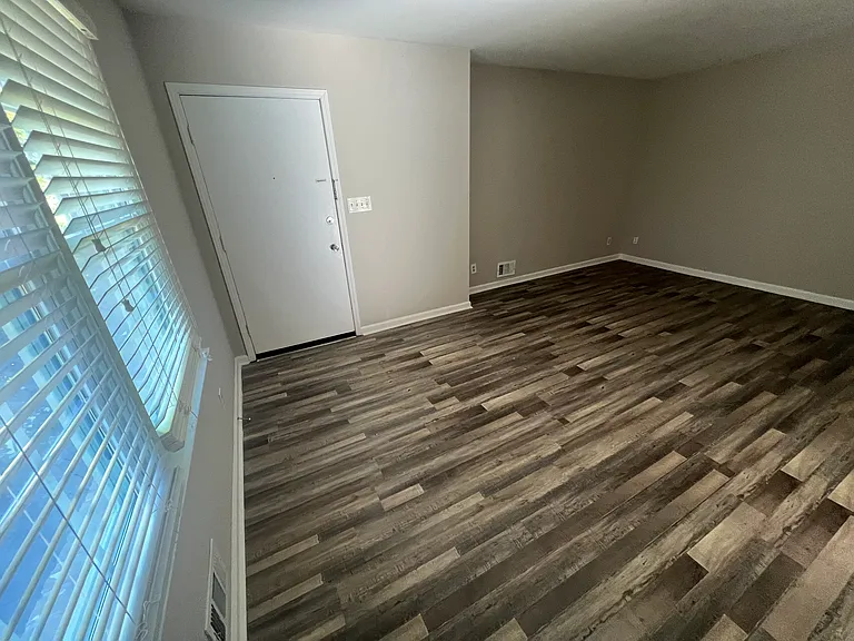 2977 Whispering Hills Dr #2977 — Photo 16