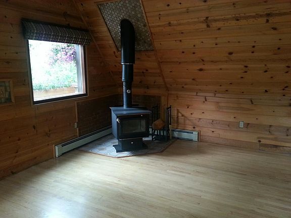 5th image of 778 Chena Hills Dr