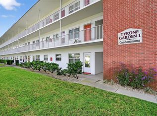 5728 14th Ave N APT 202B, Saint Petersburg, FL 33710