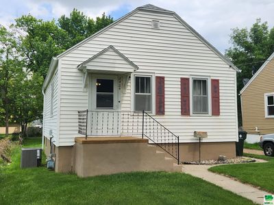2424 Rebecca St, Sioux City, IA, 51103