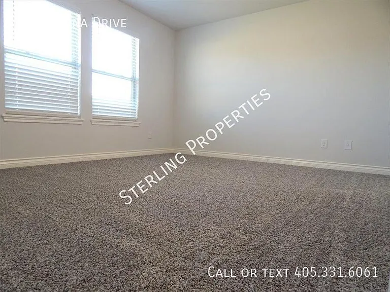 18624 Luna Dr — Photo 18