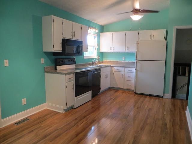 1st image of 6542 Centennial Dr