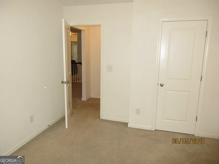 2726 Kemp Ct — Photo 16