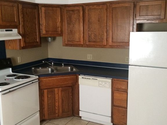 4th image of 13 W Ash St APT 1400