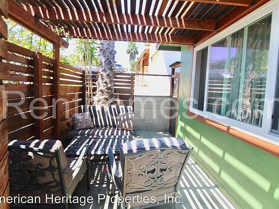 2nd image of 2437 Laurie Ln