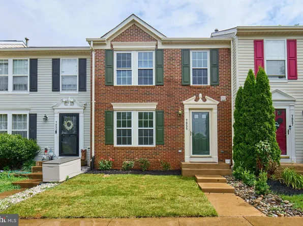 7055 Rogue Forest Ln, Gainesville, VA 20155