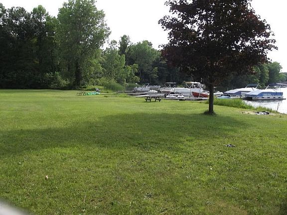 4th image of Palmer Dr