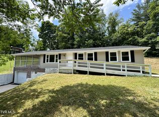 410 Sugar Hollow Rd, Unicoi, TN 37692