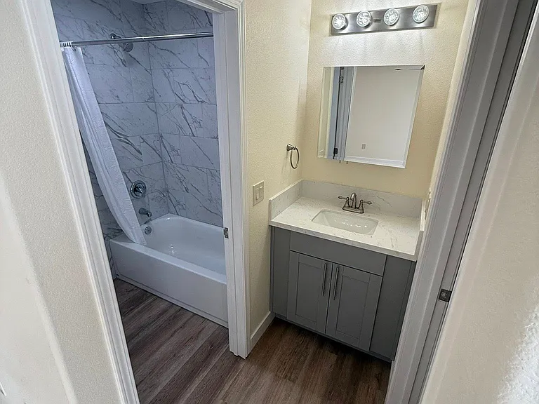 Bathroom in Bedroom #2