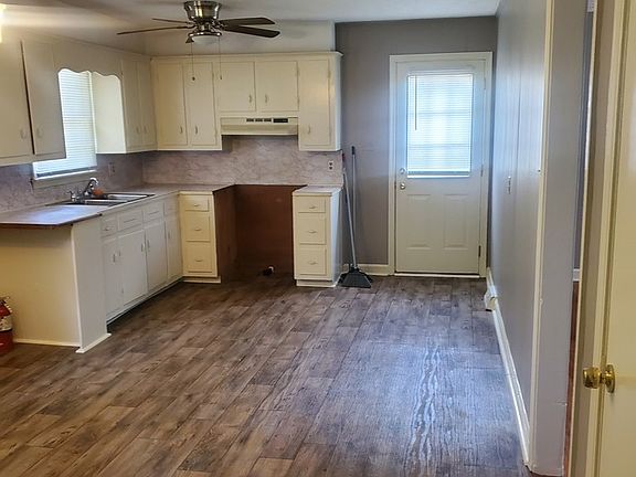 4th image of 264 Macy Herndon Ln