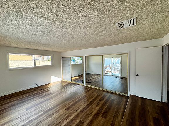 5th image of 47 W Forest Ave