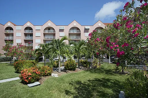 3930 S Roosevelt Blvd #S313 — Photo 4