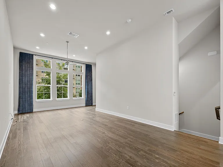 1211 Shore District Rd — Photo 11