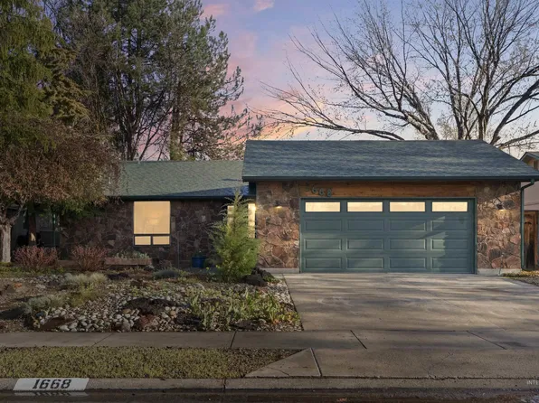 1668 E Canova Dr, Boise, ID 83706