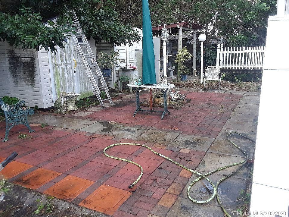 2nd image of 1084 NW 60th St