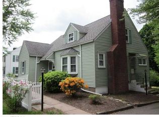 49 Knollwood Rd, East Hartford, CT 06118
