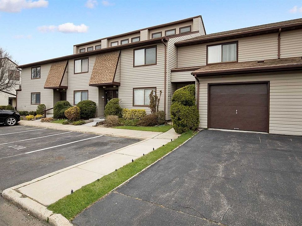 1st image of 100 Daly Blvd APT 1710