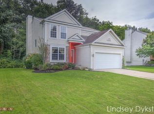 7184 Concolor Dr NE, Rockford, MI 49341