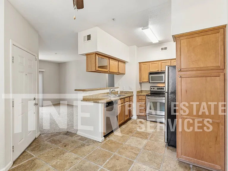 885 Halidon Way #1113 — Photo 7