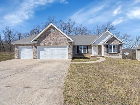 211 Osage Ave, Troy, MO 63379