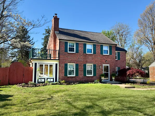 926 E University Street, Springfield, MO 65807